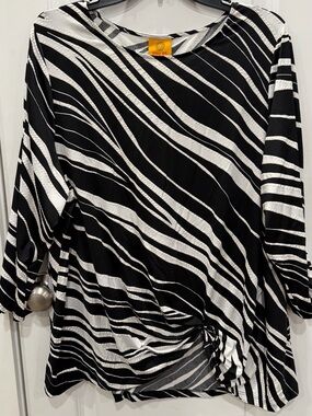 Ruby Rd. Black & White Zebra-Stripe Side-Knot Tunic
